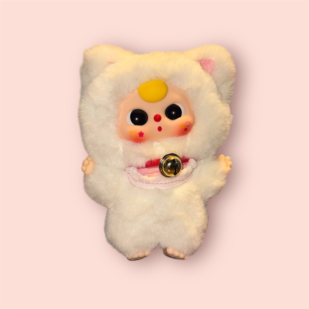 Baby Three Billionaire Cat